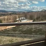 Widokowa Osada Gospodarstwo agroturystyczne *