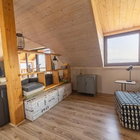 Widokowa Osada Farma *