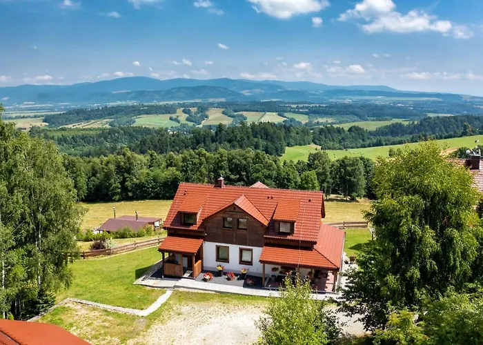 Widokowa Osada Farm stay Miedzylesie (Silesia)