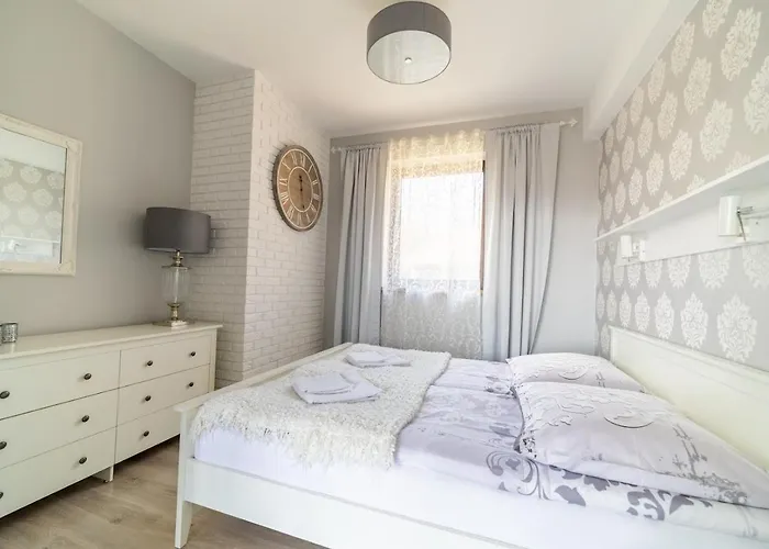 Widokowa Osada Farm stay Miedzylesie (Silesia)