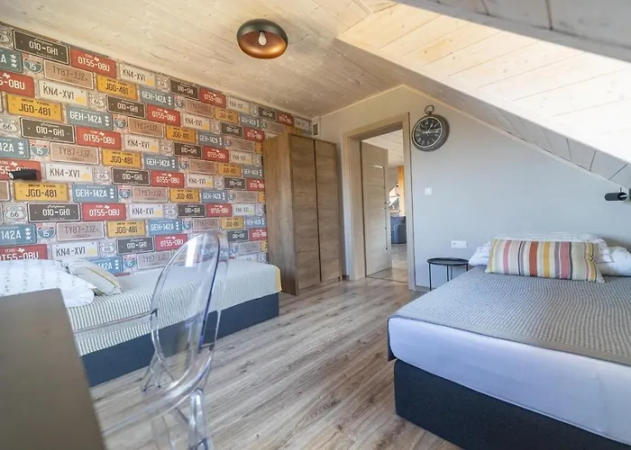 Widokowa Osada Farm stay Miedzylesie (Silesia)